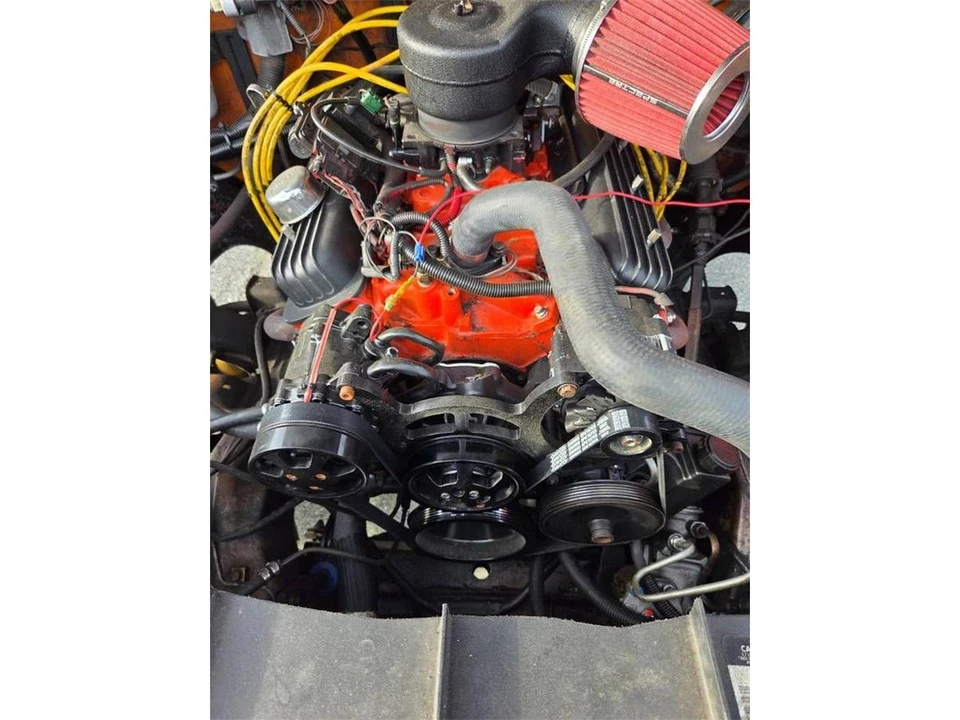 1988 GMC Sierra 1st Gen - Image 16 of 18