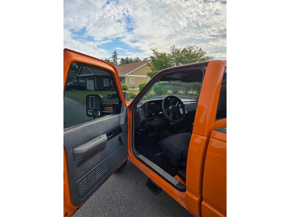 1988 GMC Sierra 1st Gen - Image 9 of 18