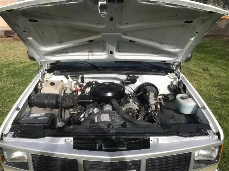 1988 GMC Sierra 1st Gen - Image 11 of 14