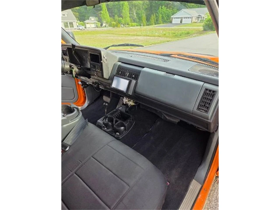 1988 GMC Sierra 1st Gen - Image 6 of 21