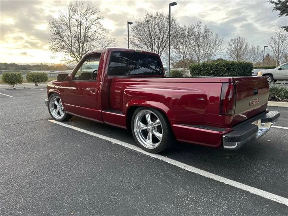 1988 GMC Sierra 1st Gen - Image 9 of 10