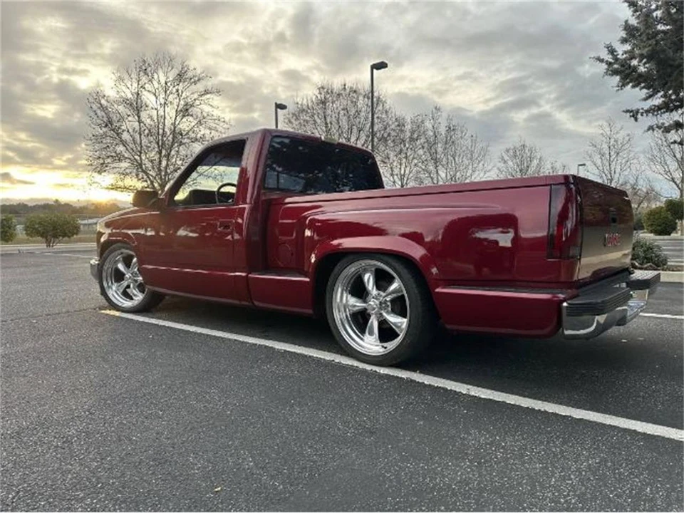 1988 GMC Sierra 1st Gen - Image 5 of 10