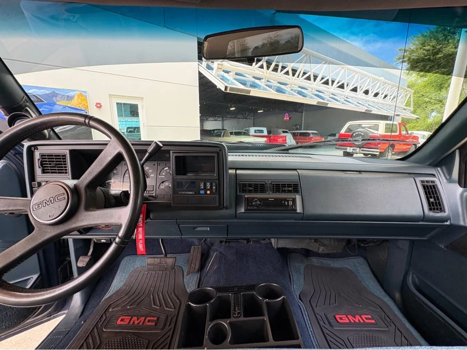 1988 GMC Sierra 1st Gen - Image 27 of 31