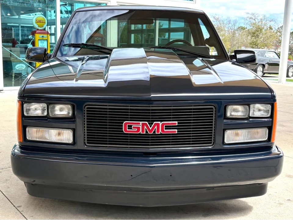 1988 GMC Sierra 1st Gen - Image 2 of 31