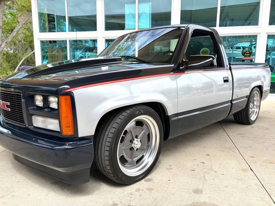 1988 GMC Sierra 1st Gen - Image 12 of 31