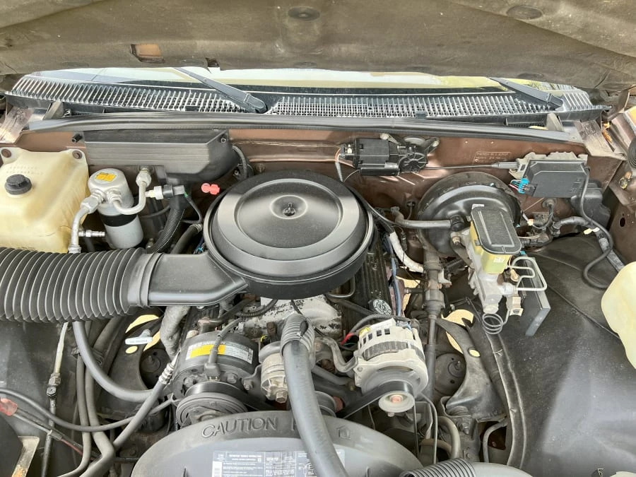1988 GMC Sierra 1st Gen - Image 17 of 20