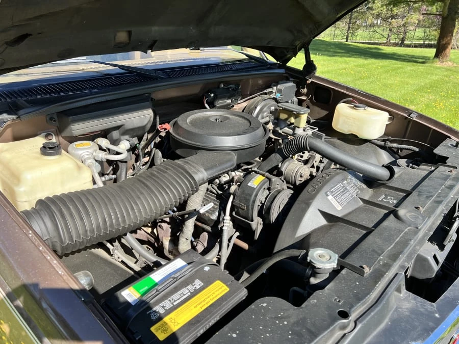1988 GMC Sierra 1st Gen - Image 19 of 20