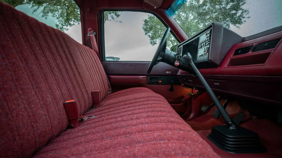 1988 GMC Sierra 1st Gen - Image 10 of 19