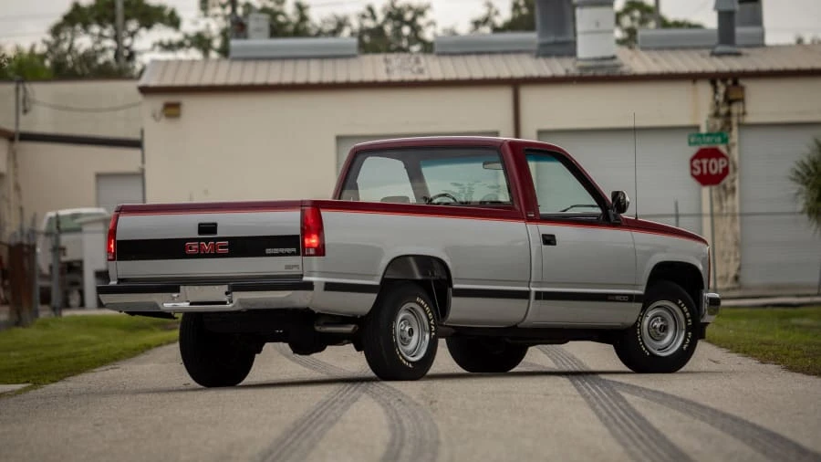 1988 GMC Sierra 1st Gen - Image 14 of 19