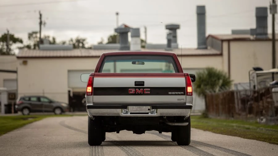 1988 GMC Sierra 1st Gen - Image 16 of 19