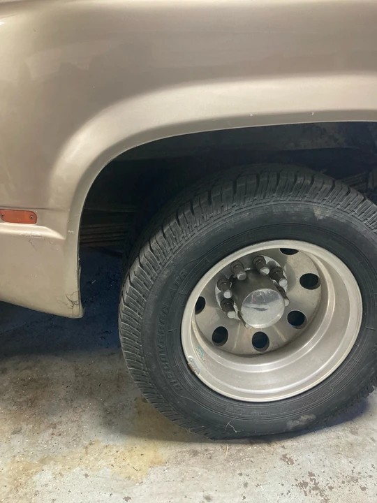 1988 GMC Sierra 1st Gen - Image 2 of 14