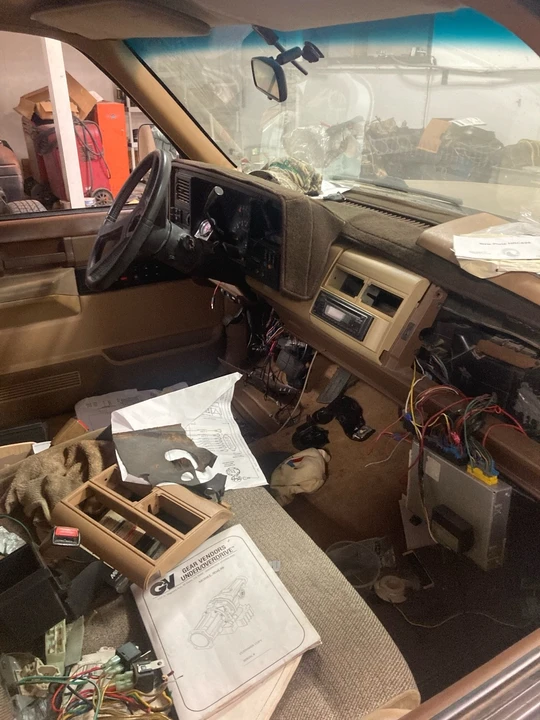 1988 GMC Sierra 1st Gen - Image 6 of 14
