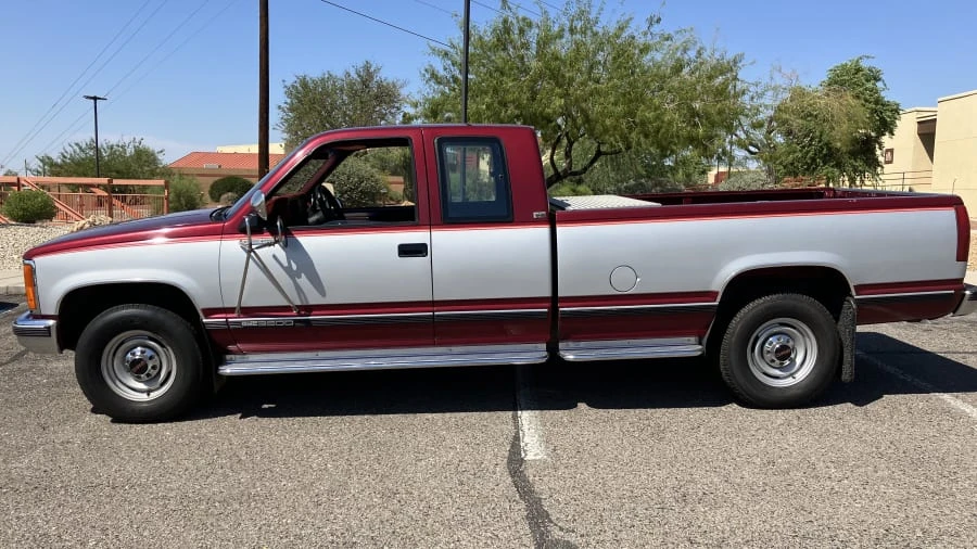 1988 GMC Sierra 1st Gen - Image 2 of 12