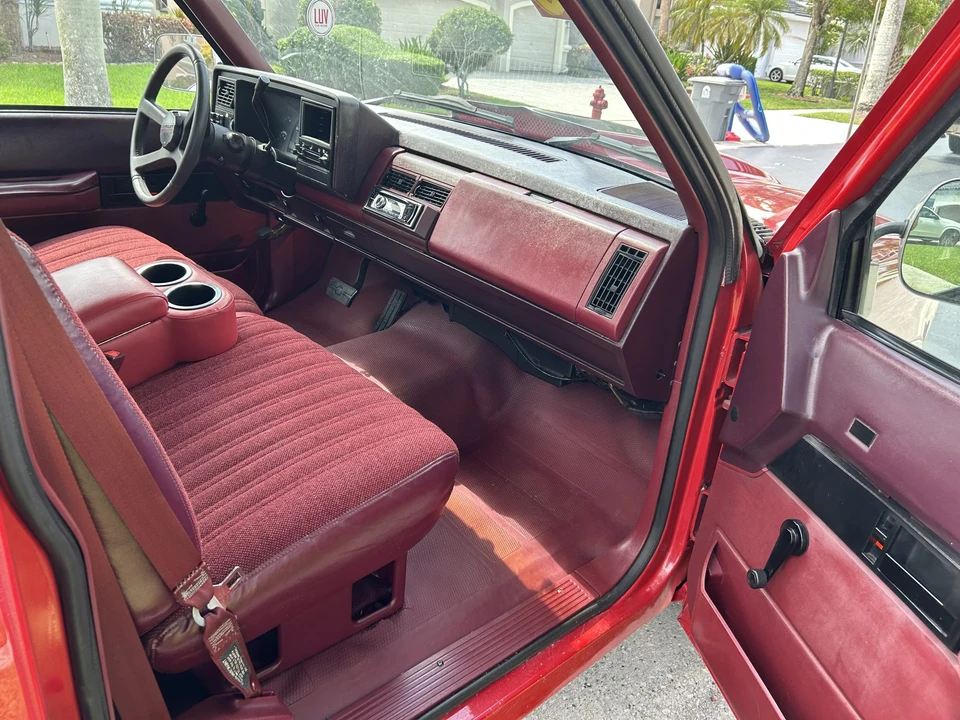 1988 GMC Sierra 1st Gen - Image 29 of 31