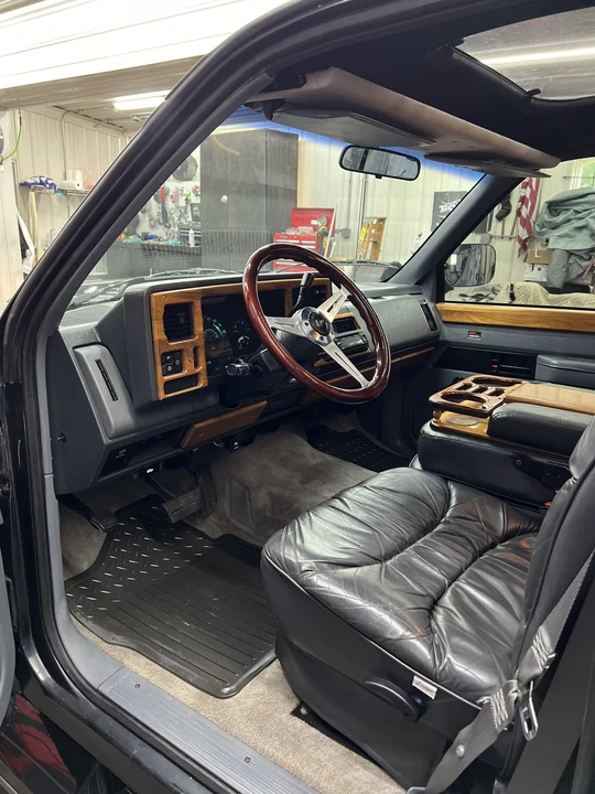 1988 GMC Sierra 1st Gen - Image 24 of 31