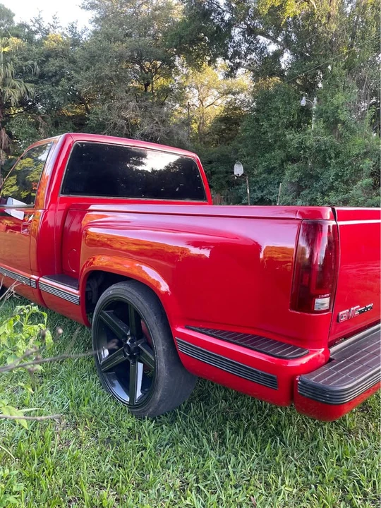 1988 GMC Sierra 1st Gen - Image 3 of 12