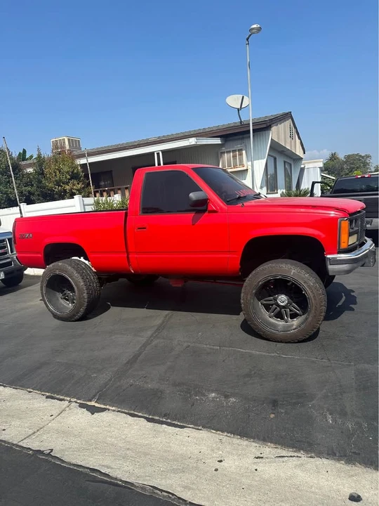 1988 GMC Sierra 1st Gen - Image 7 of 8