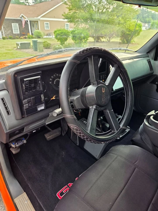 1988 GMC Sierra 1st Gen - Image 12 of 20