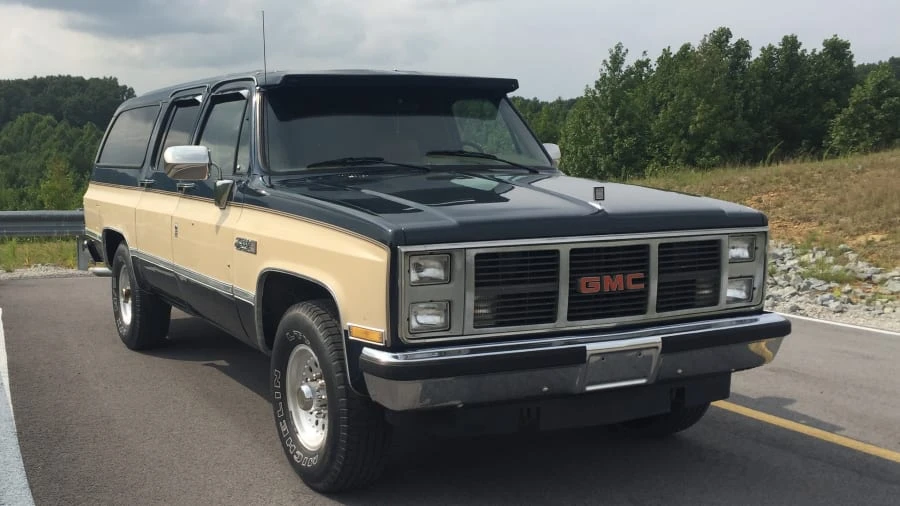 1988 GMC Suburban 7th Gen - Image 7 of 7
