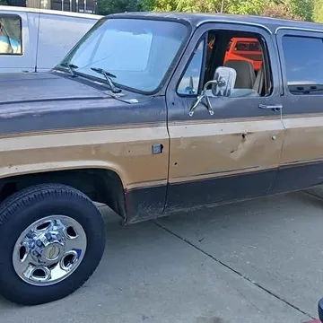 1988 GMC Suburban 2500