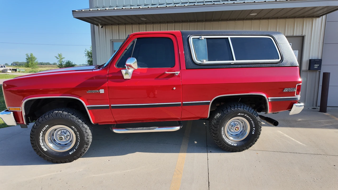 1988 GMC Jimmy 2nd Gen - Image 4 of 31