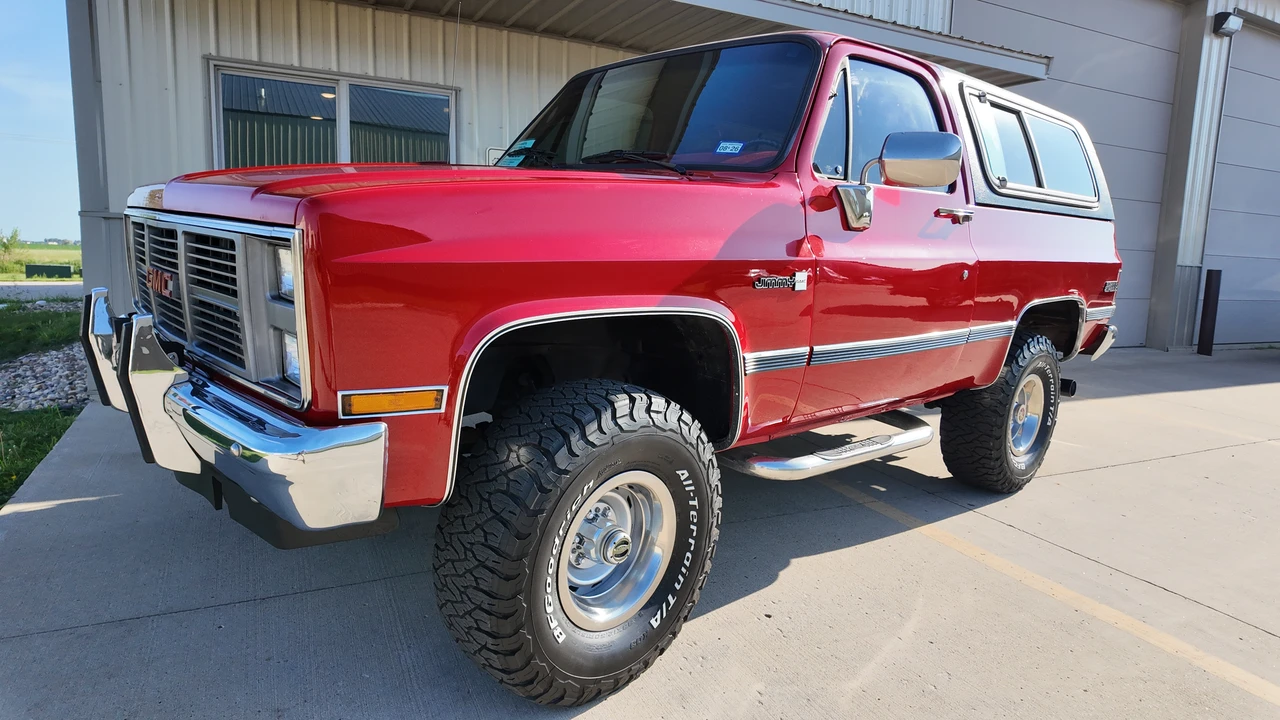 1988 GMC Jimmy 2nd Gen - Image 3 of 31