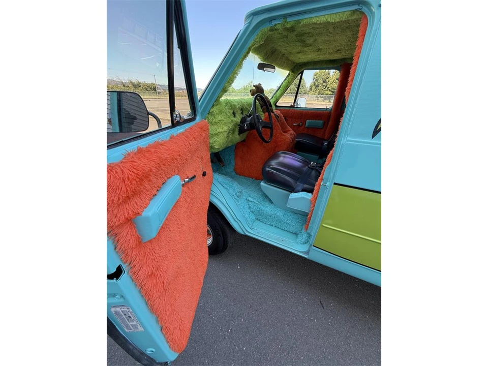 1988 GMC G-series Van - Image 15 of 18