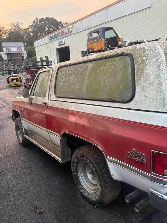 1988 GMC Jimmy 2nd Gen - Image 7 of 12