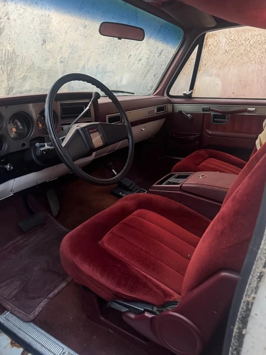 1988 GMC Jimmy 2nd Gen - Image 6 of 12