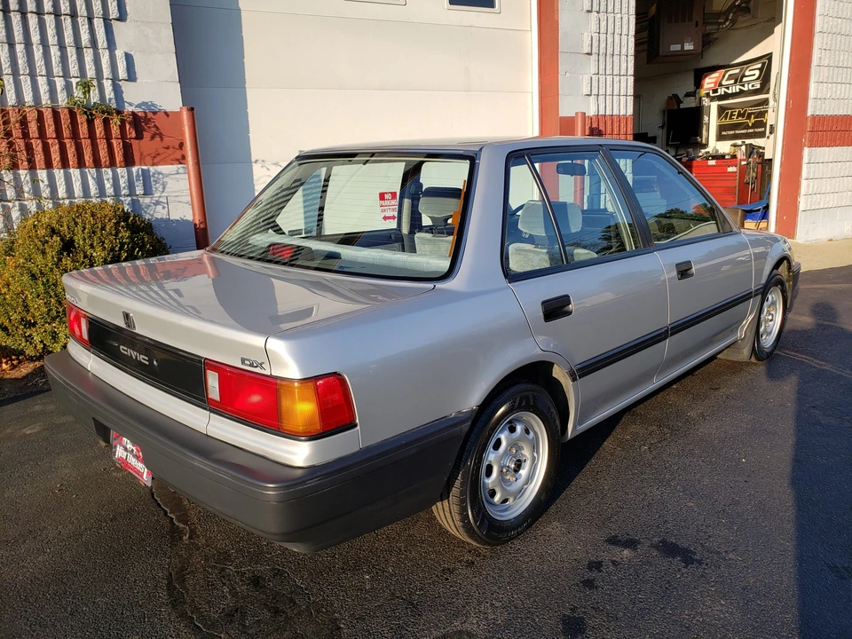1988 Honda Civic 4th Gen - Image 21 of 31