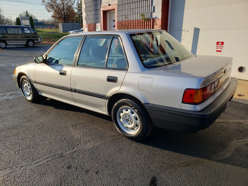 1988 Honda Civic 4th Gen - Image 19 of 31