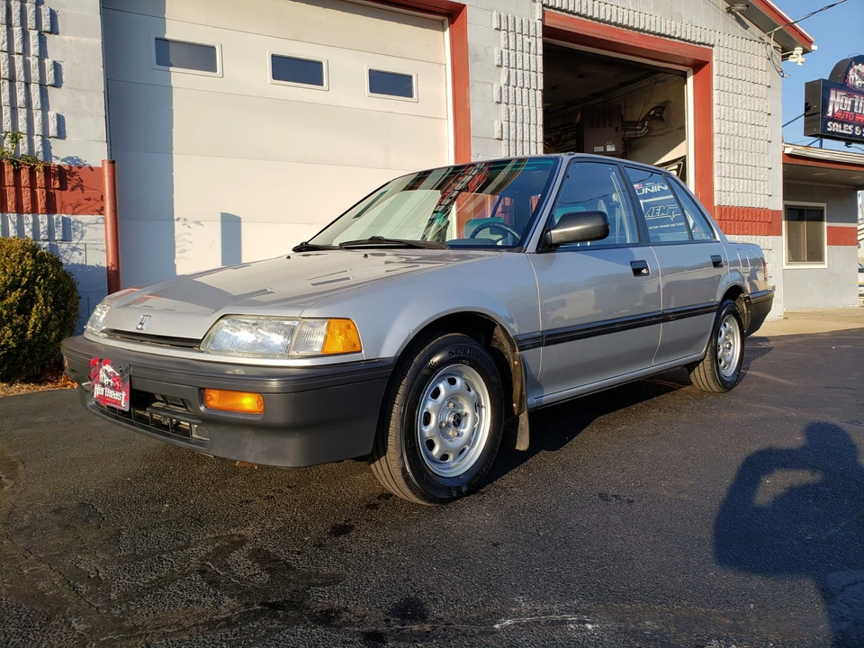 1988 Honda Civic 4th Gen - Image 17 of 31