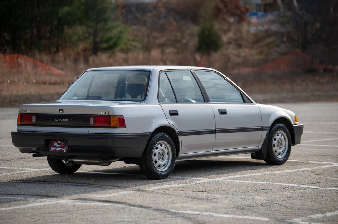 1988 Honda Civic 4th Gen - Image 5 of 31