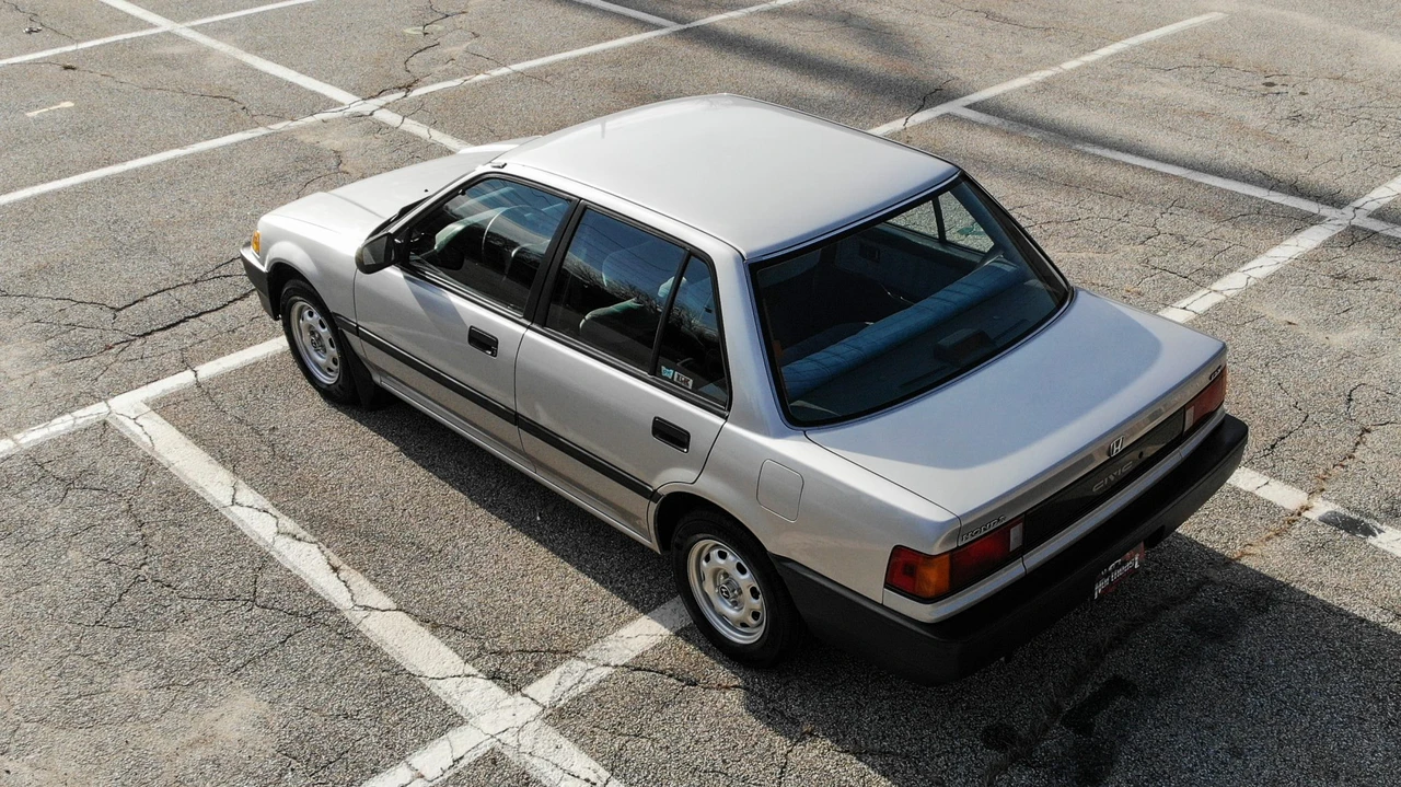 1988 Honda Civic 4th Gen - Image 11 of 31