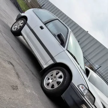 1988 Honda Civic EX Hatchback 4D