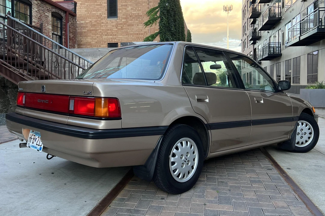 1988 Honda Civic 4th Gen - Image 4 of 5