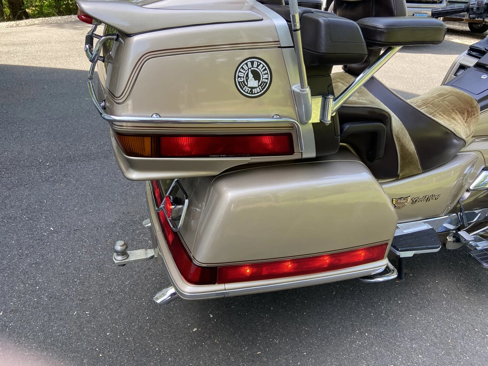 1988 Honda Gold Wing - Image 21 of 31