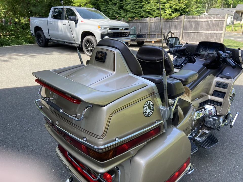 1988 Honda Gold Wing - Image 20 of 31