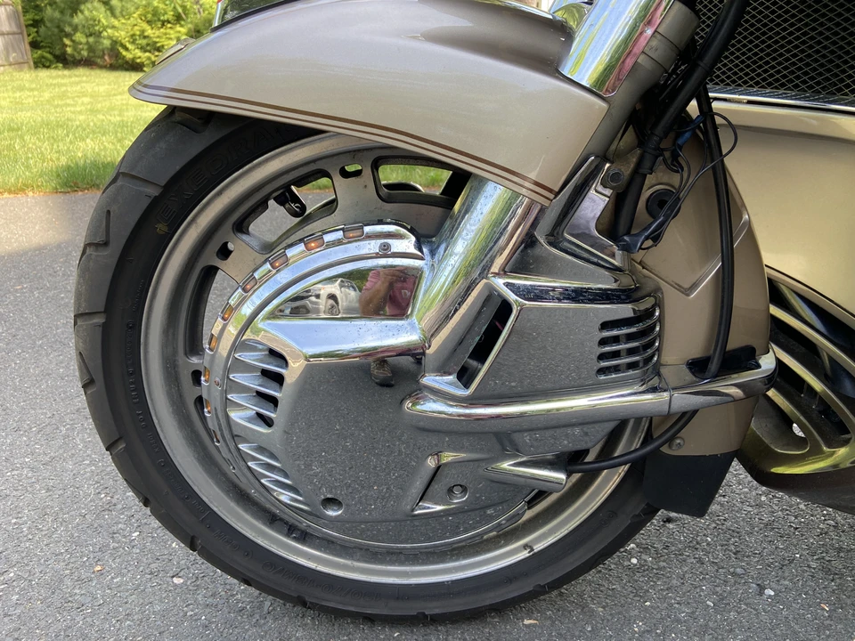 1988 Honda Gold Wing - Image 8 of 31