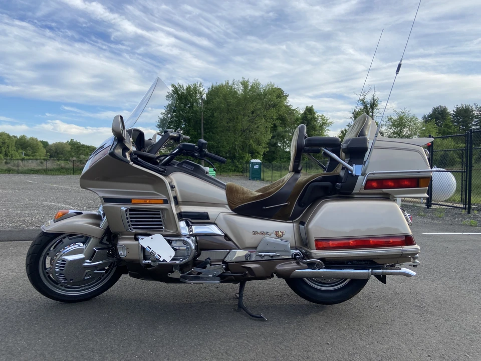 1988 Honda Gold Wing - Image 4 of 31