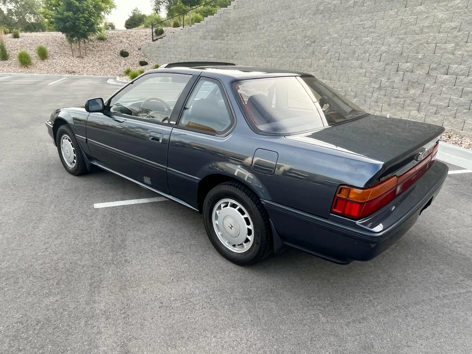1988 Honda Prelude 3rd Gen - Image 17 of 31