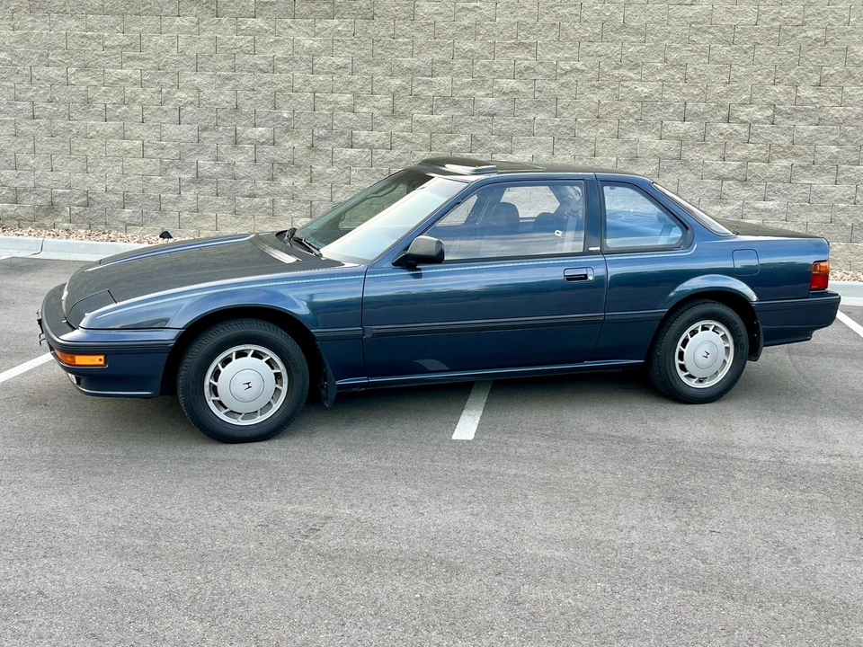1988 Honda Prelude 3rd Gen - Image 16 of 31