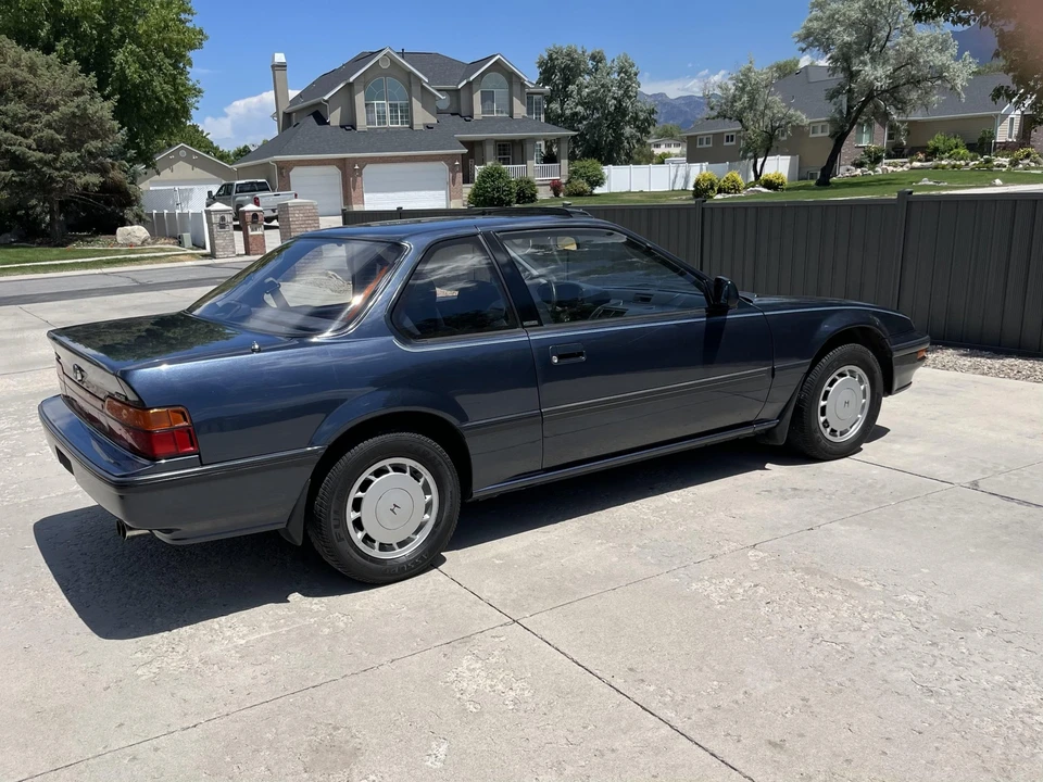 1988 Honda Prelude 3rd Gen - Image 9 of 31