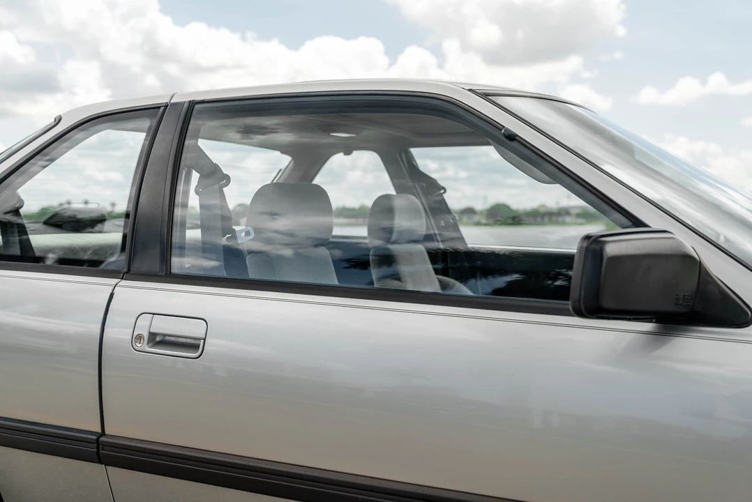 1988 Honda Prelude 3rd Gen - Image 19 of 31