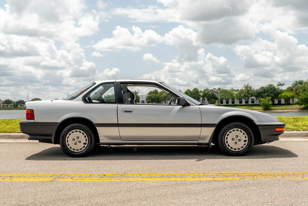 1988 Honda Prelude 3rd Gen - Image 9 of 31