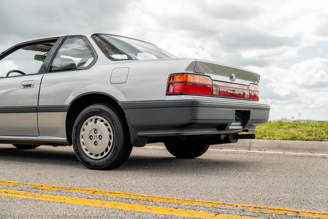 1988 Honda Prelude 3rd Gen - Image 20 of 31