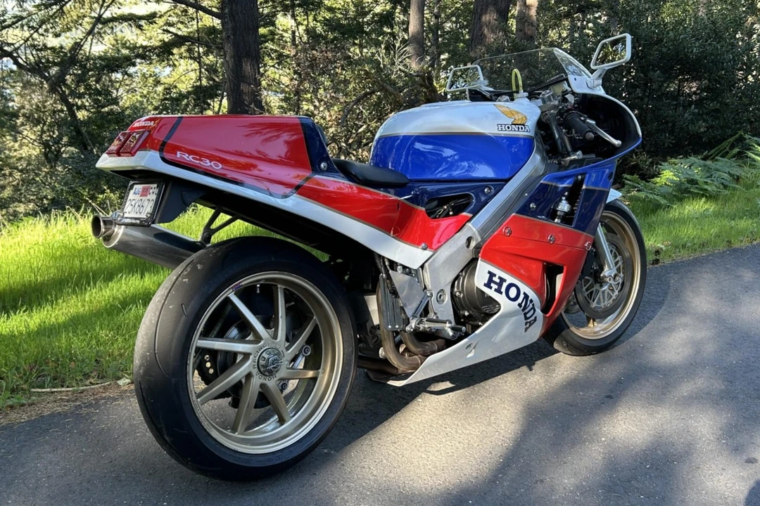 1988 Honda VF & VFR - Image 2 of 8