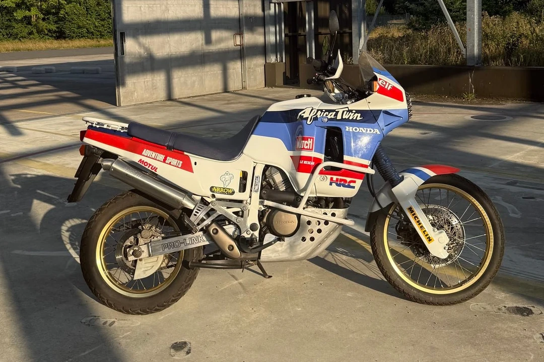 1988 Honda NX Series - Image 9 of 31