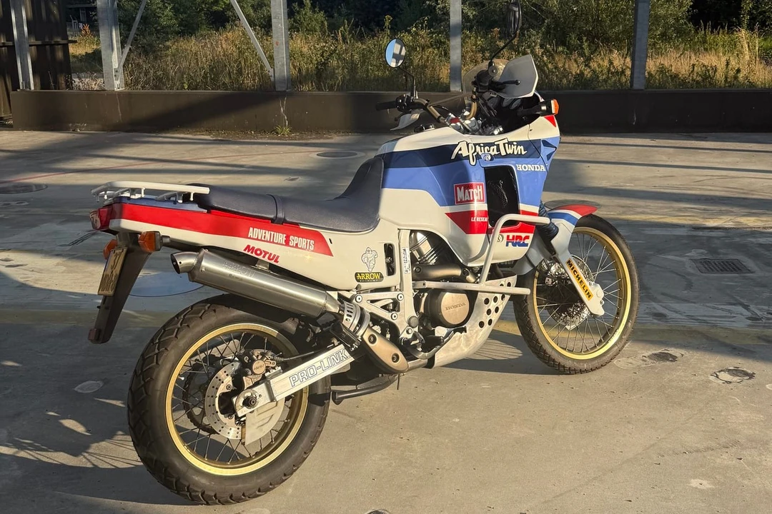 1988 Honda NX Series - Image 11 of 31