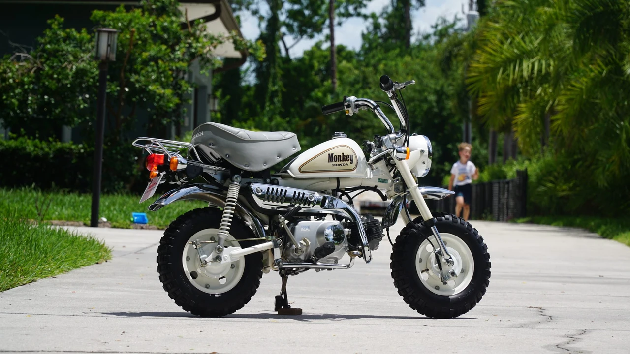 1988 Honda Motorcycles - Image 21 of 31